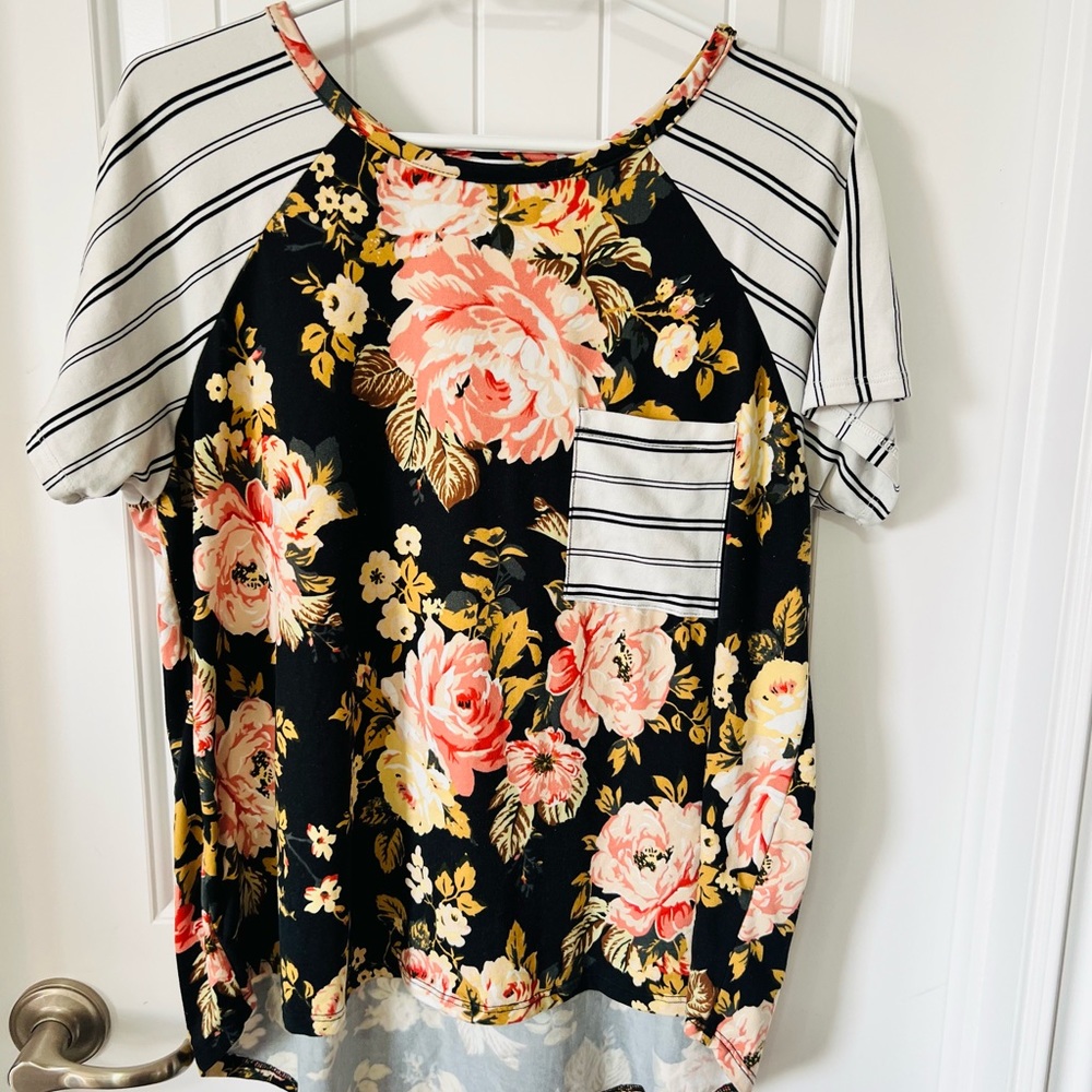 Floral and striped T-shirt. Super soft material. Size large. EUC